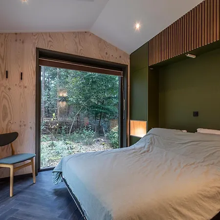 Zwaluwenburg Holiday home *